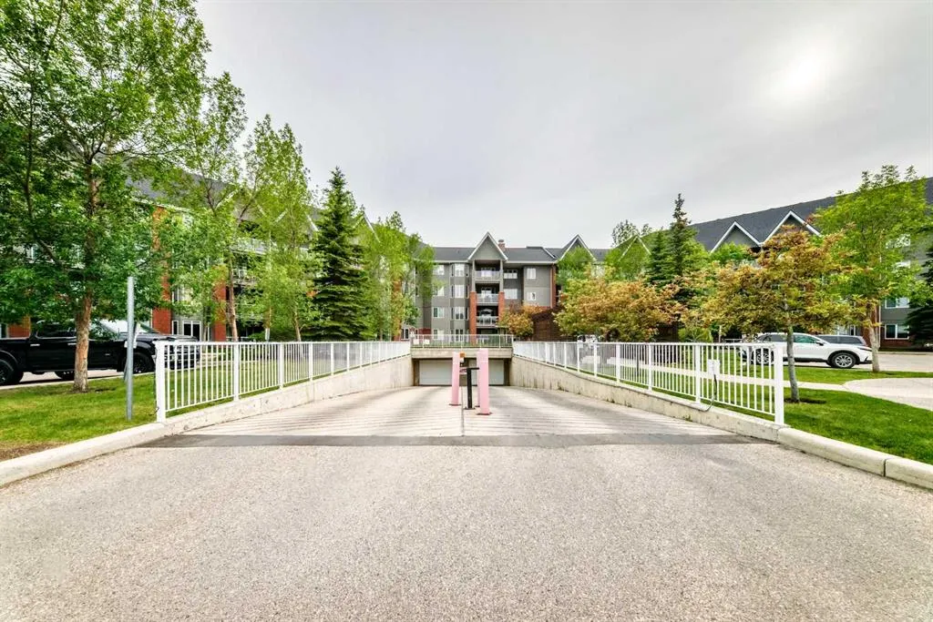15 Everstone Drive SW #161