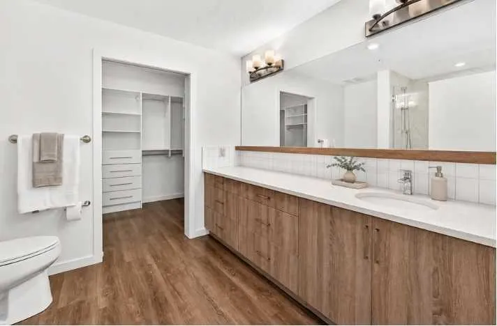 12 Mahogany Path SE #208