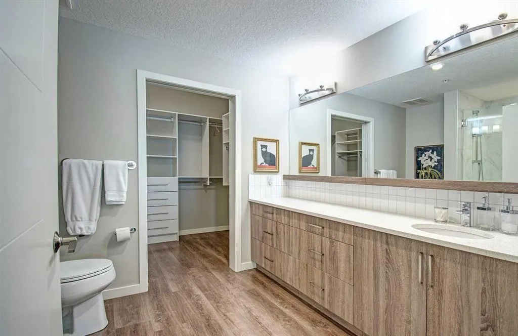 12 Mahogany Path SE #208