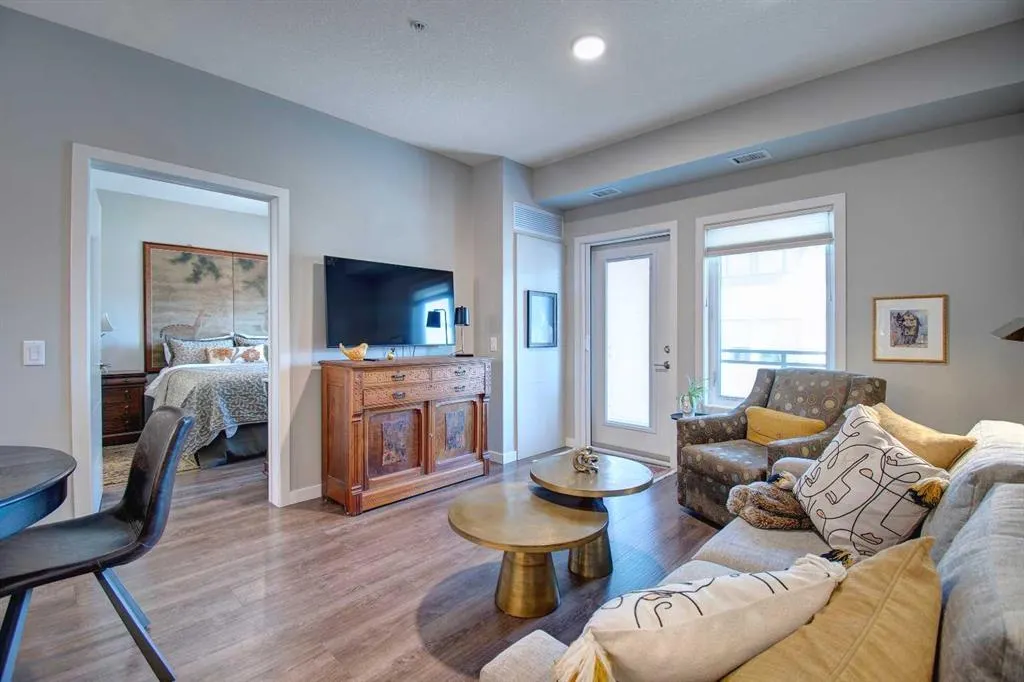 12 Mahogany Path SE #208