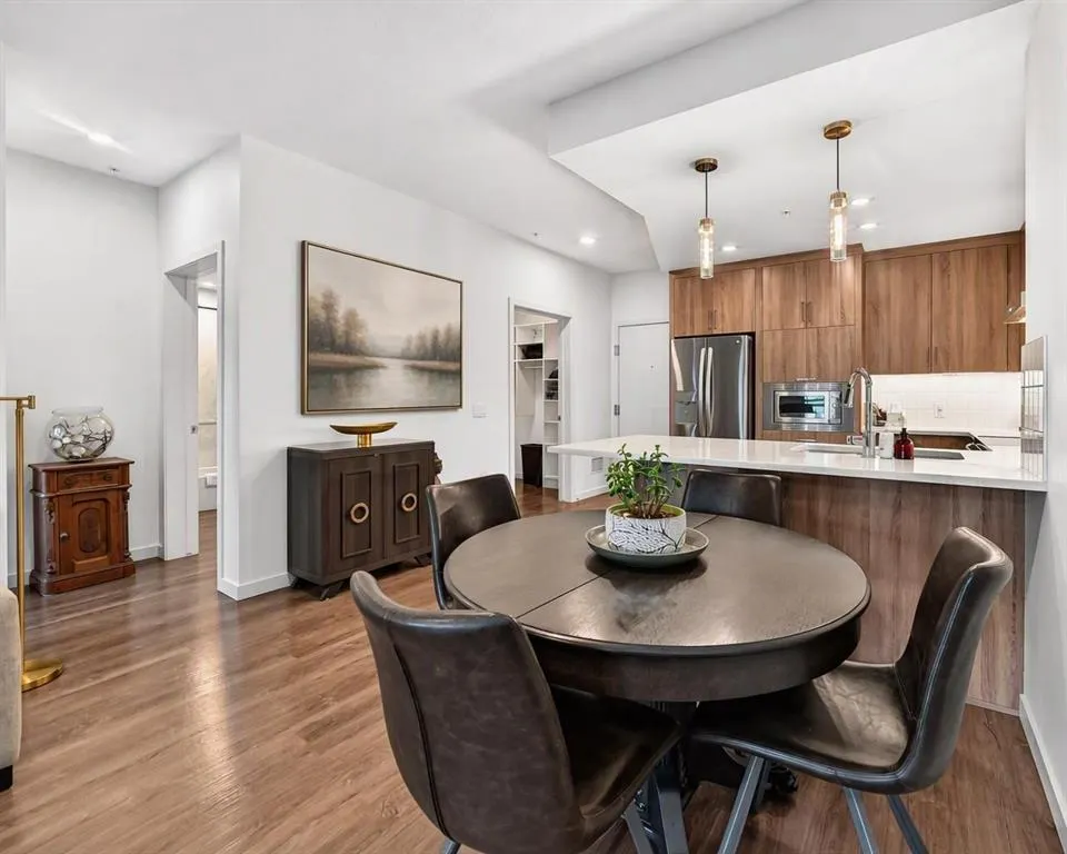 12 Mahogany Path SE #208