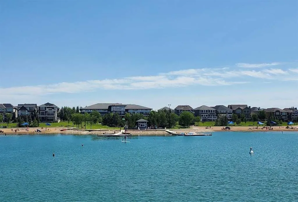 12 Mahogany Path SE #208