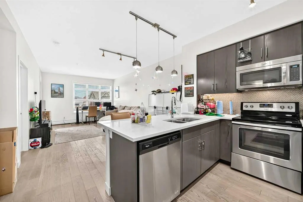 25 Auburn Meadows Avenue SE #231