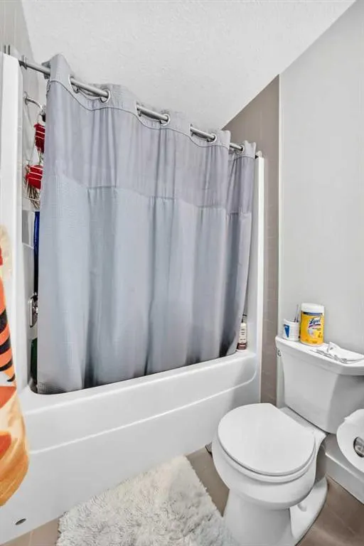 25 Auburn Meadows Avenue SE #231
