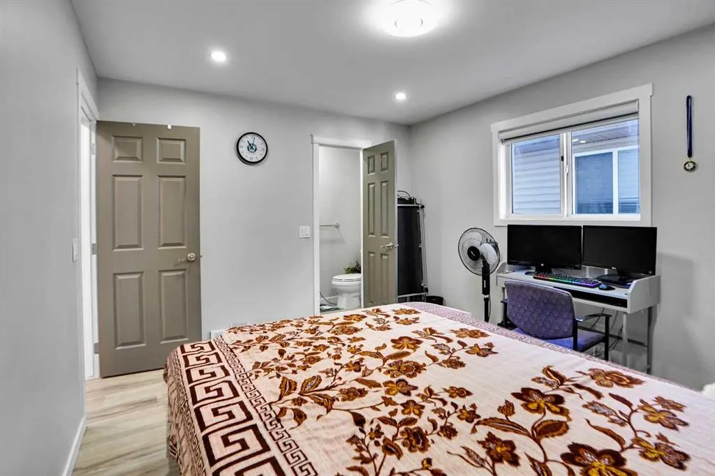 91 Copperstone Gate SE