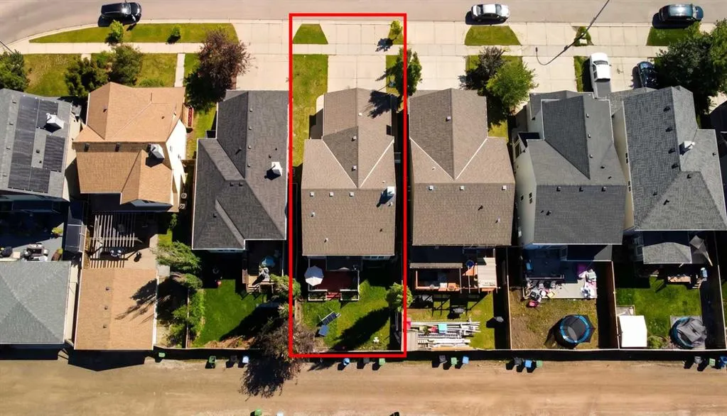 91 Copperstone Gate SE