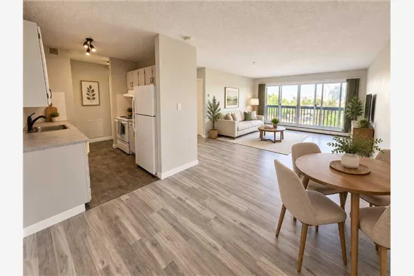 8948 Elbow Drive SW