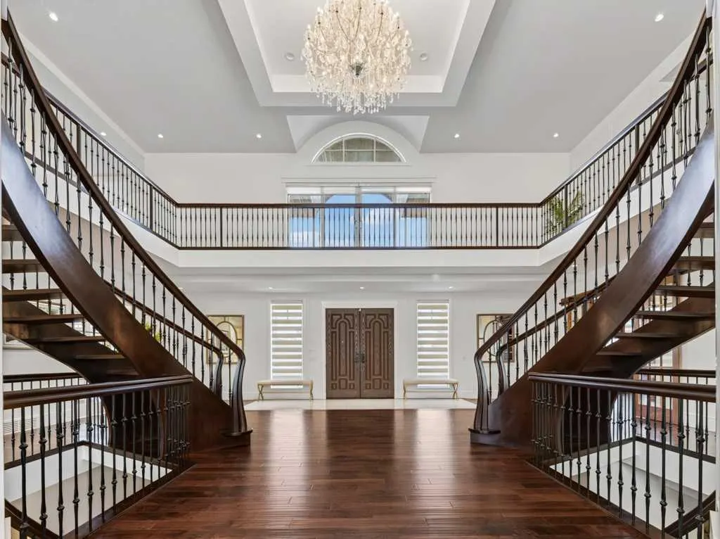 7 Mckendrick Point