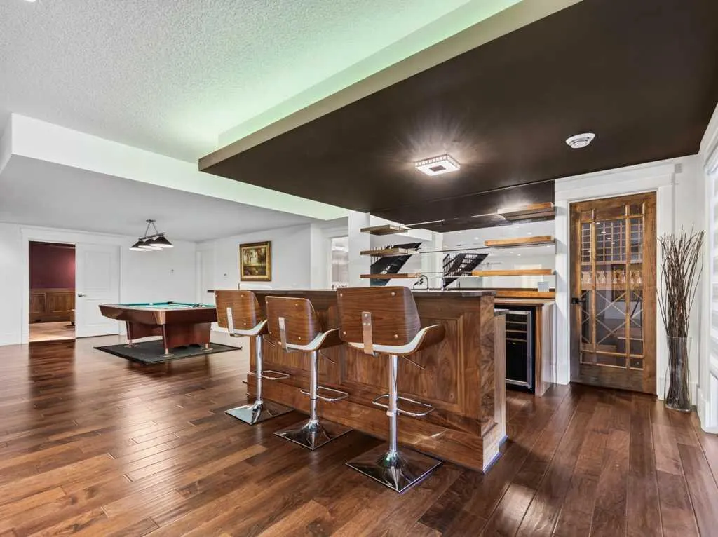 7 Mckendrick Point