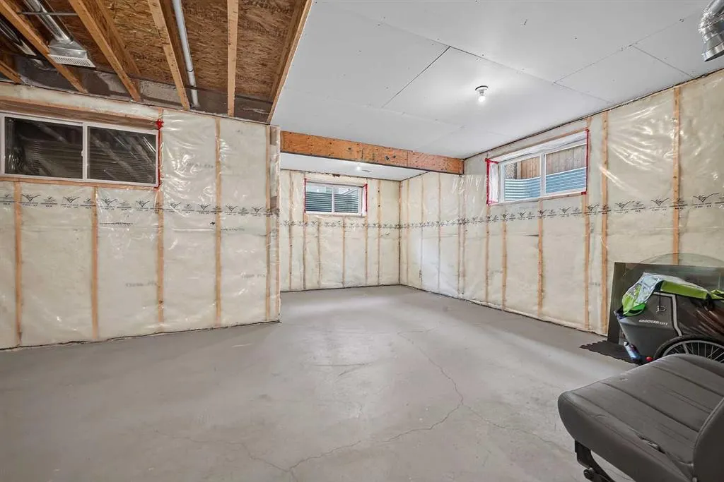 47 Elgin Meadows Road SE