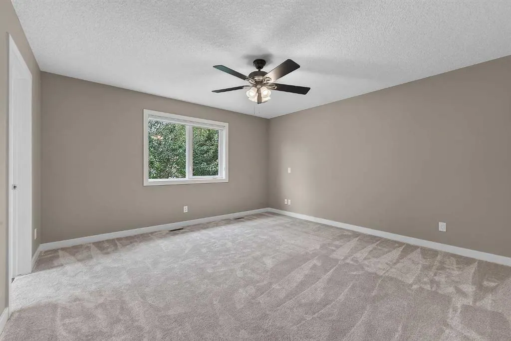 47 Elgin Meadows Road SE