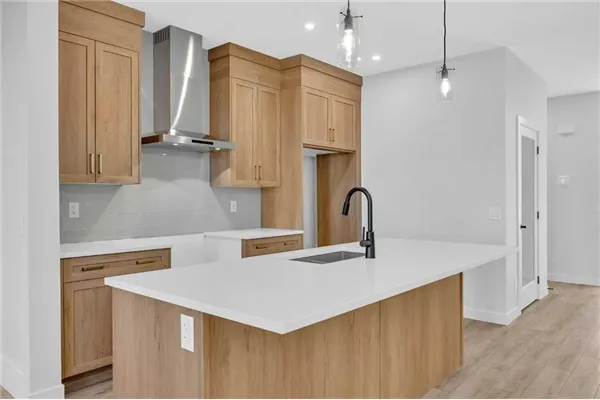 26 Versant Path SW