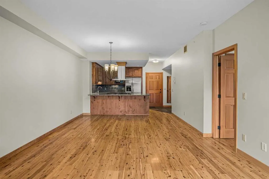 505 Spring Creek Drive #213