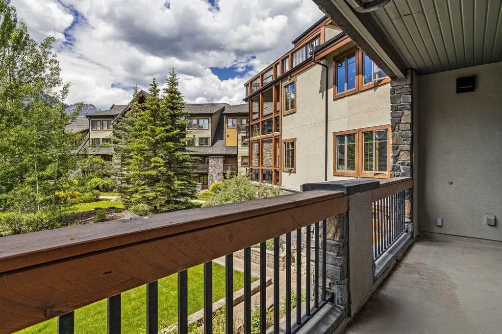 505 Spring Creek Drive #213