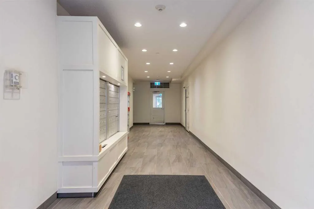215 Legacy Boulevard SE #4220