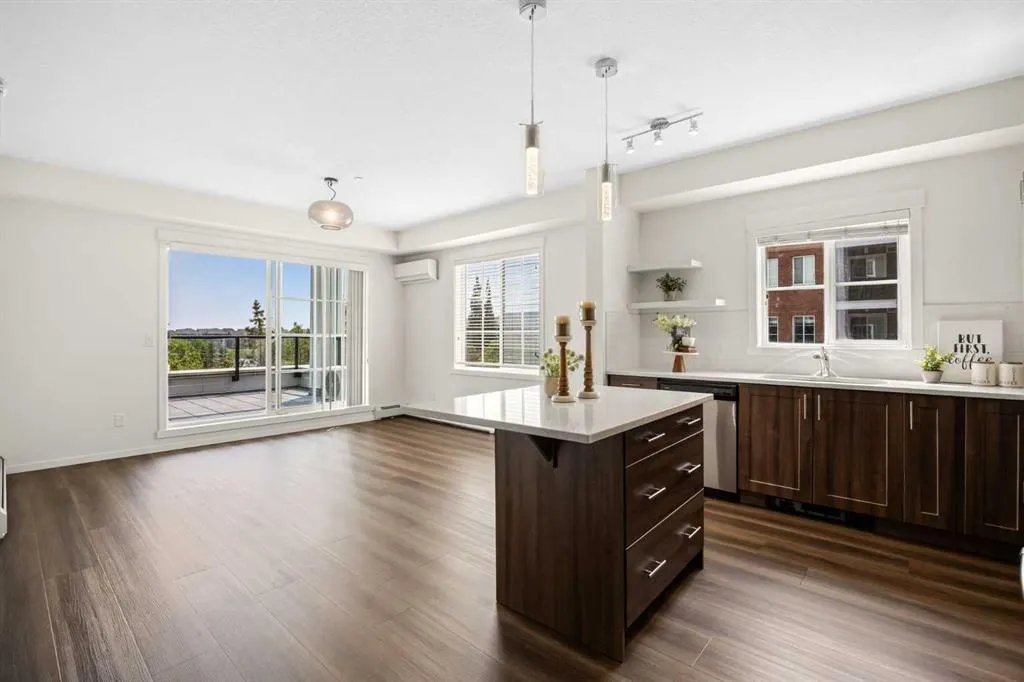 215 Legacy Boulevard SE #4220