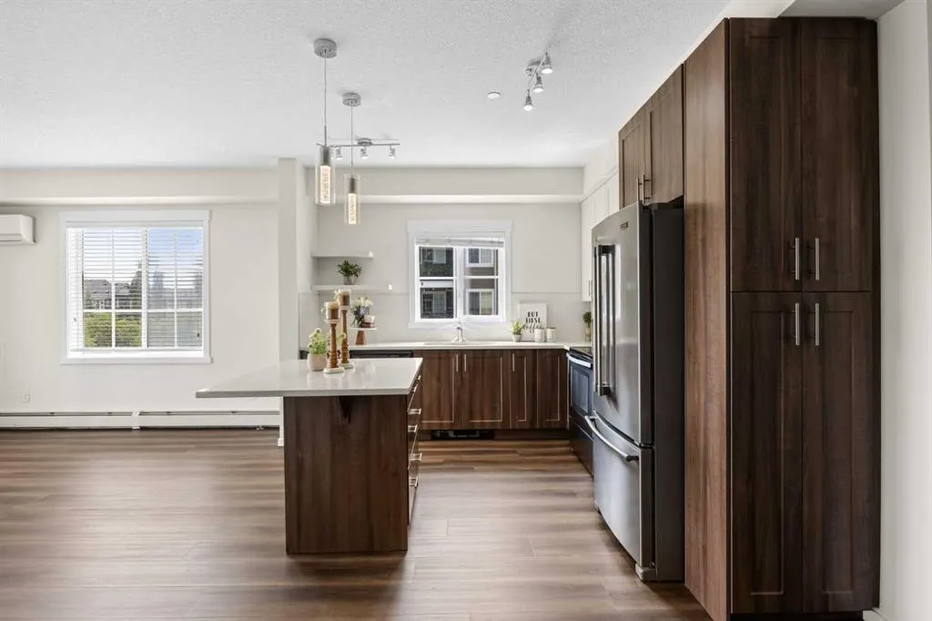 215 Legacy Boulevard SE #4220