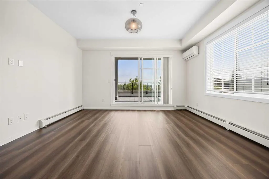 215 Legacy Boulevard SE #4220