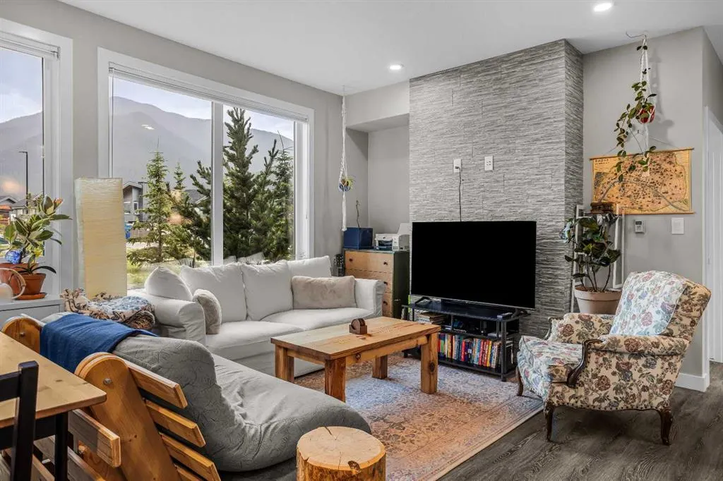 106 Stewart Creek Rise #117