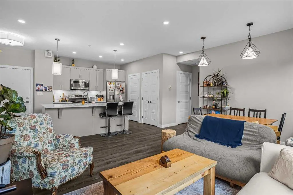 106 Stewart Creek Rise #117