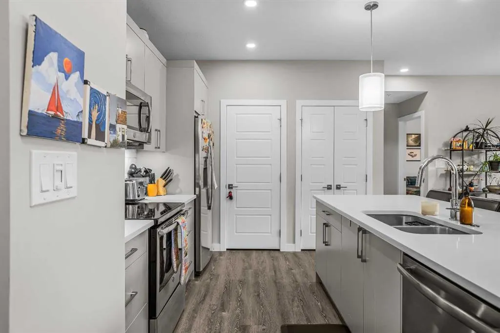 106 Stewart Creek Rise #117