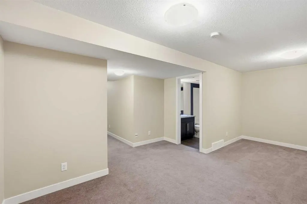 431 quarry Villas SE