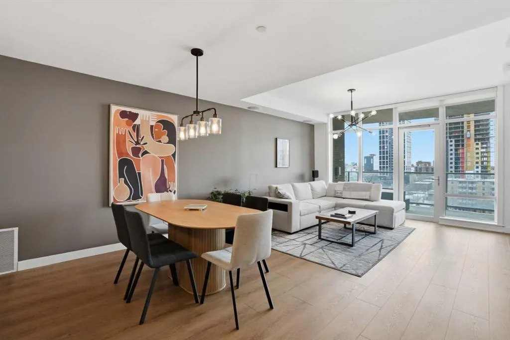 530 12 Avenue SW #706