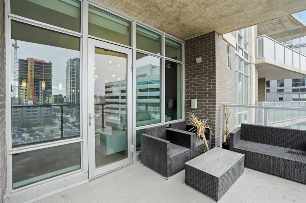 530 12 Avenue SW #706