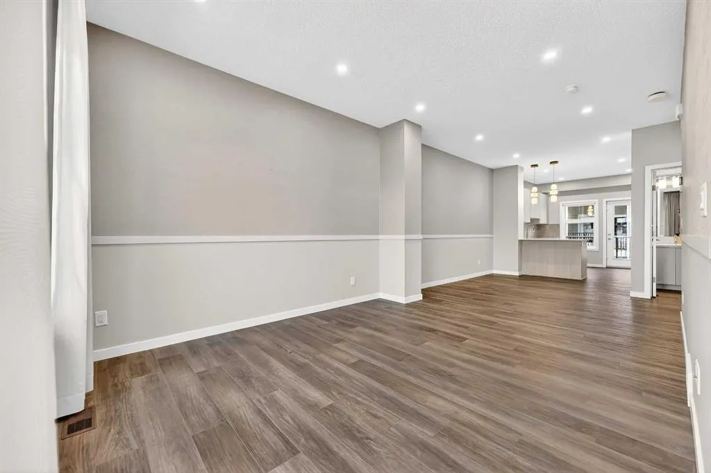589 Mahogany Road SE