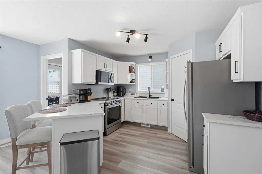 19 Fenwood Close
