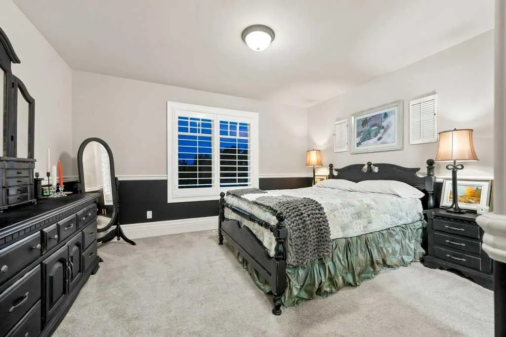 55 Bearspaw View