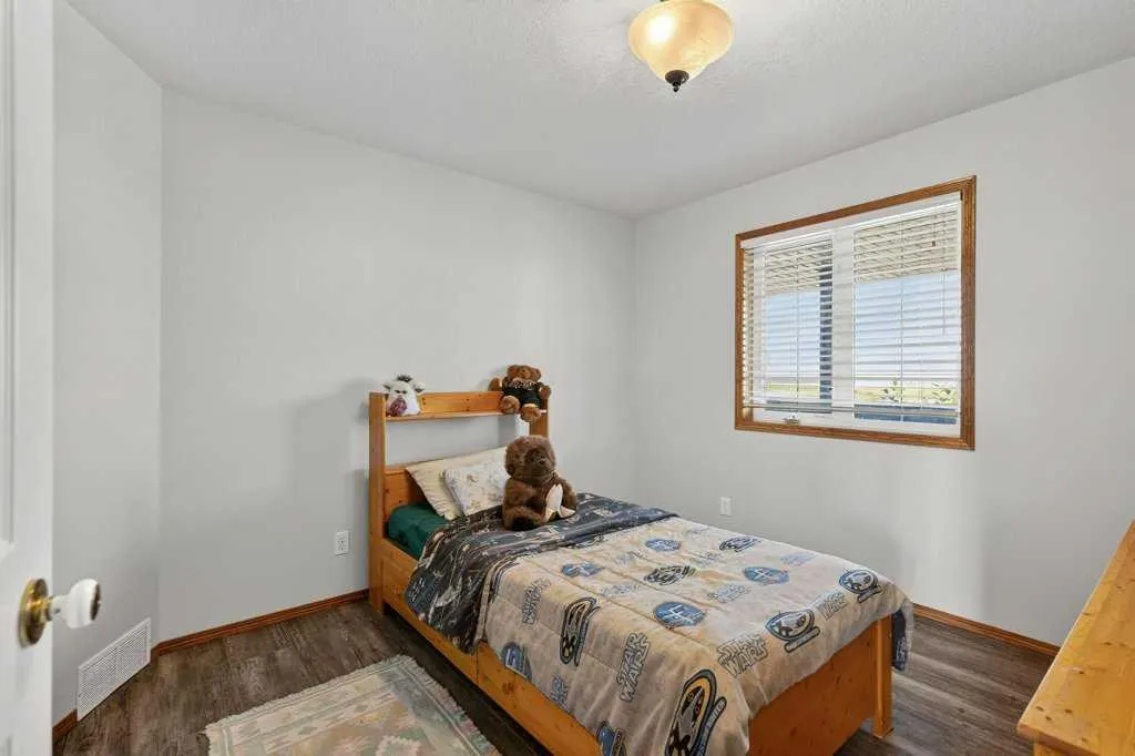 270127 Glenmore Trail