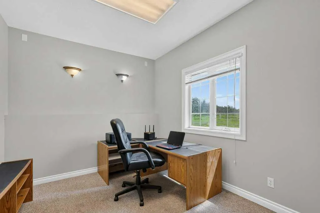 270127 Glenmore Trail