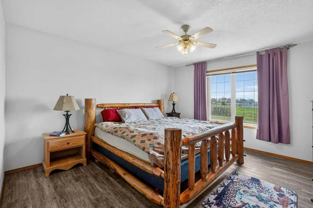 270127 Glenmore Trail