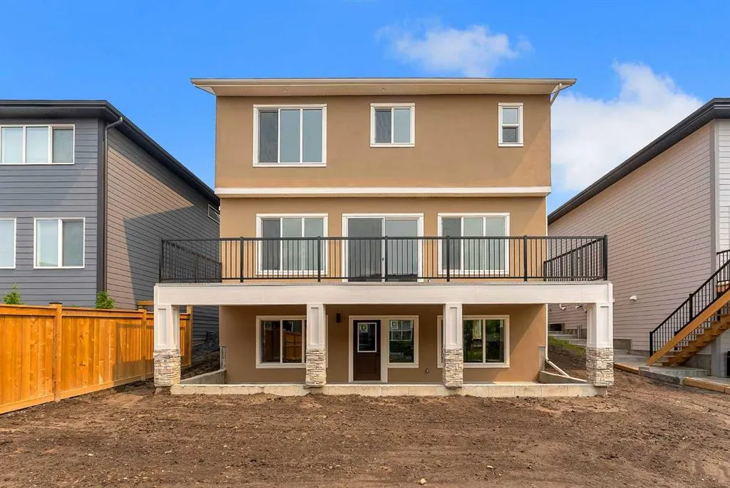 644 Legacy Woods Circle SE
