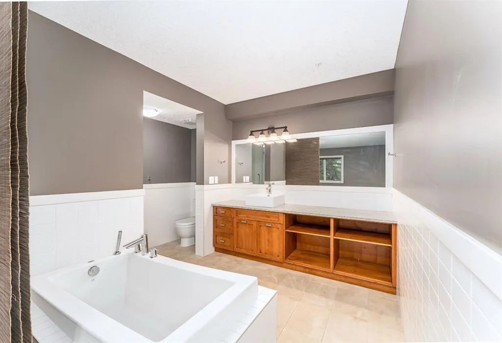 106 Stewart Creek Landing #107