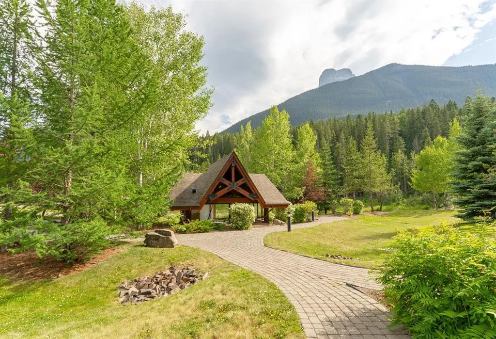106 Stewart Creek Landing #107