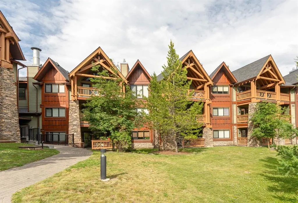106 Stewart Creek Landing #107