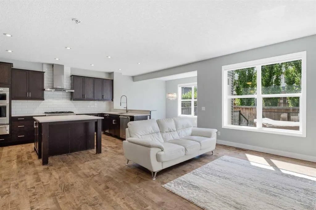 117 Auburn Glen Drive SE