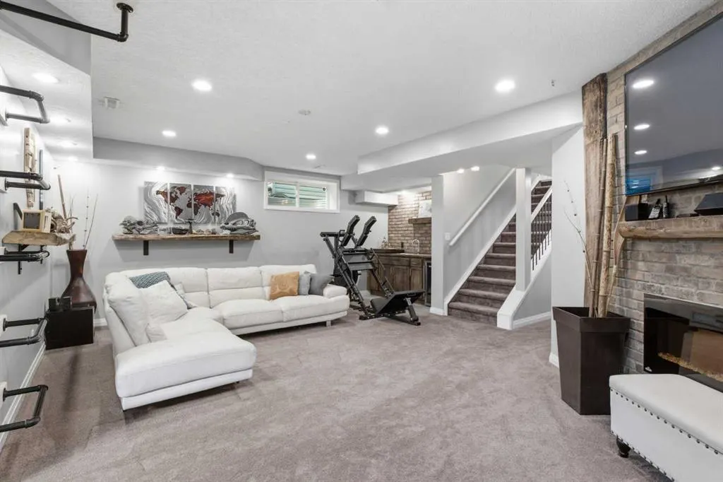 117 Auburn Glen Drive SE