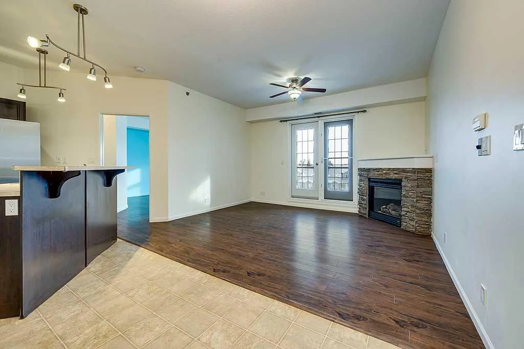 5040 53 Street #413