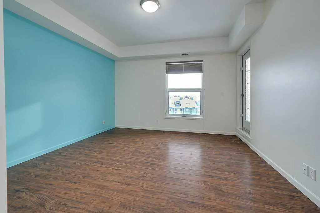 5040 53 Street #413