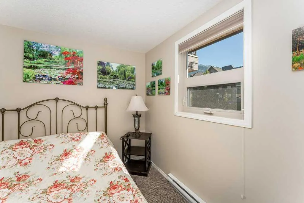 186 Kananaskis Way #216