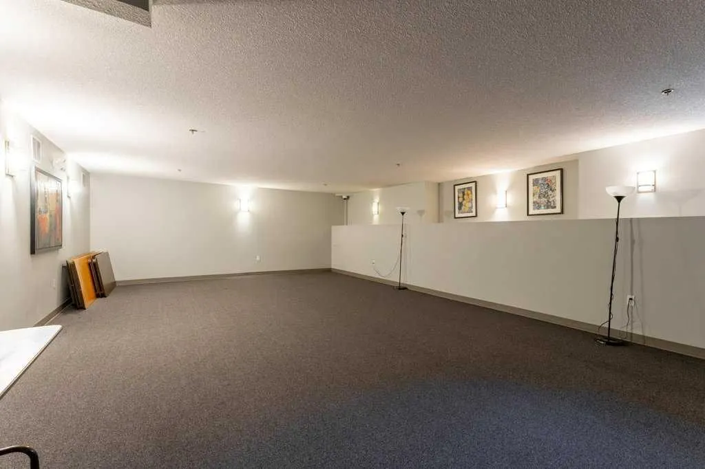 186 Kananaskis Way #216