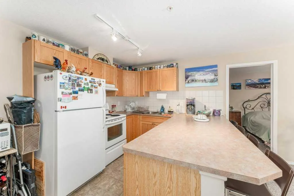 186 Kananaskis Way #216