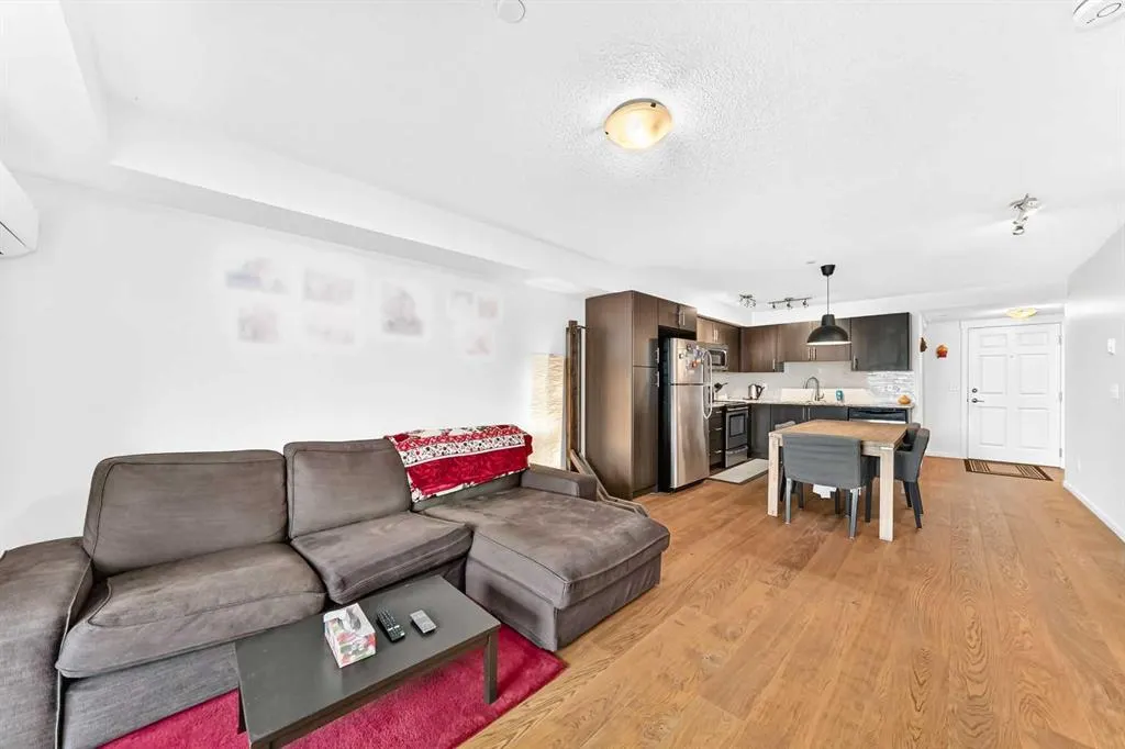 755 Copperpond Boulevard SE #4302