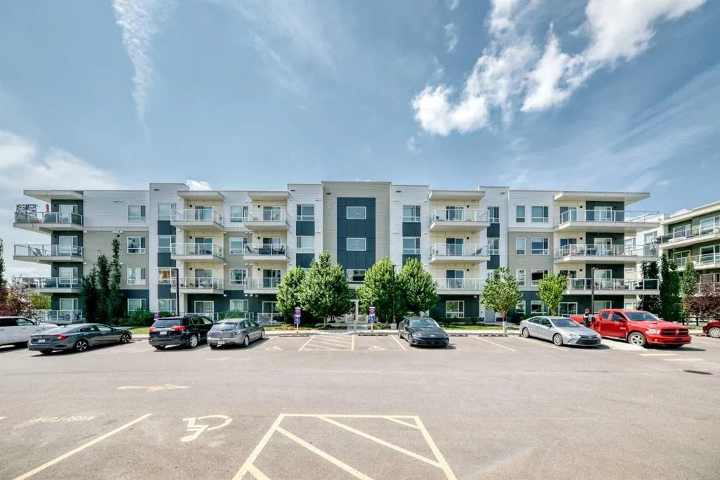 220 Seton Grove SE #3208