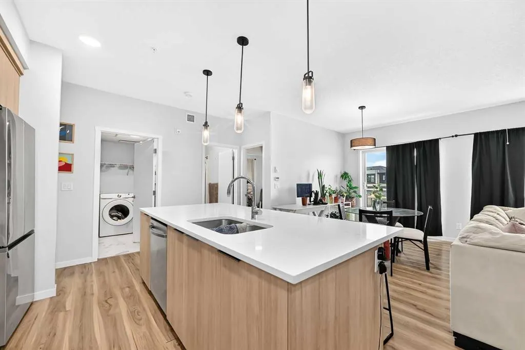 220 Seton Grove SE #3208