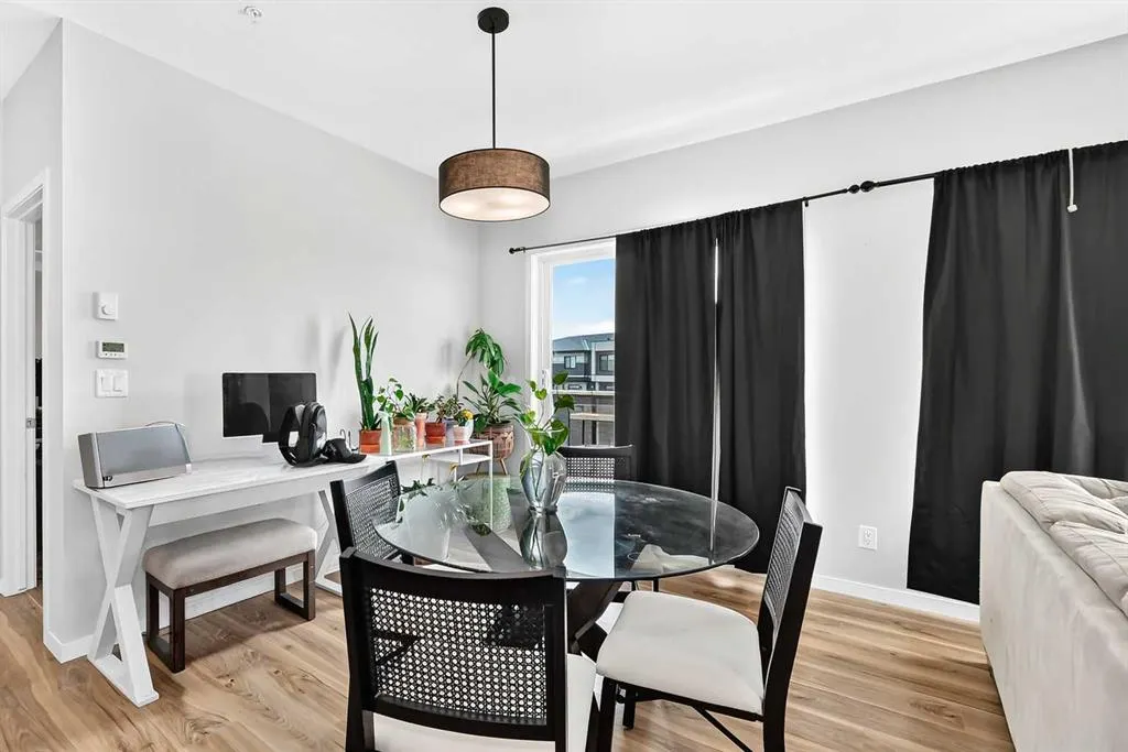 220 Seton Grove SE #3208