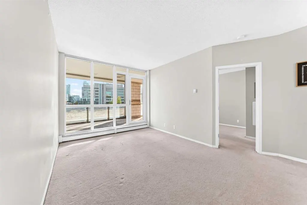 325 3 Street SE #206